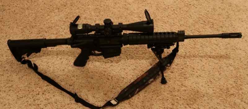 Smith &amp; Wesson M&amp;P10 Rifle with Nikon M-308 Scope 