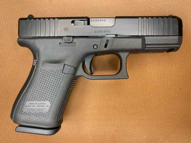 NEW IN THE BOX - Glock 19 Generation 5
